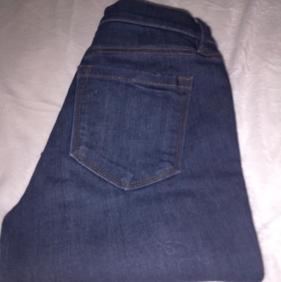 Ann Taylor loft Jeans - Picture 2 of 4